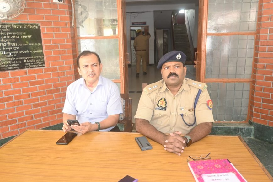 जिलाधिकारी व पुलिस अधीक्षक ने थाना समाधान दिवस के अवसर पर थाना सट्टी में सुनी शिकायत