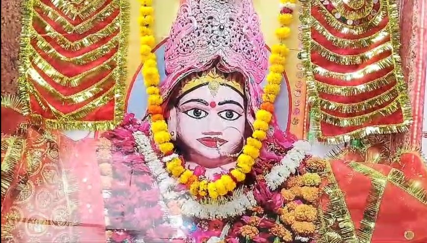 कानपुर देहात का एक ऐसा मंदिर जंहा देवी मां के 1 दिन में दिखाई देते तीन स्वरूप