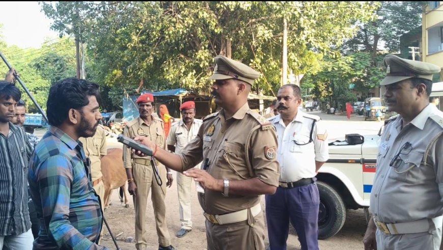 यातायात पुलिस द्वारा चलाया गया चेकिंग अभियान तथा यातायात के नियमों का पालन करने हेतु किया गया जागरुक