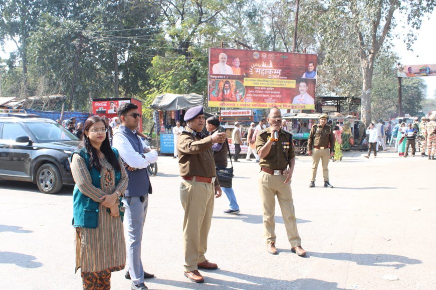 पुलिस उपमहानिरीक्षक परिक्षेत्र बांदा महोदय द्वारा महाकुंभ-2025 व मौनी अमावस्या मेला को सकुशल संपन्न कराए जाने के दृष्टिगत यातायात व्यवस्था का जायजा लिया गया।