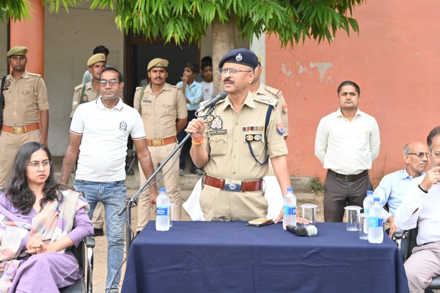 पुलिस अधीक्षक चित्रकूट की अध्यक्षता में चित्रकूट इण्टर कॉलेज के मैदान पर मॉकड्रिल/अभ्यास आयोजित कराया गया।