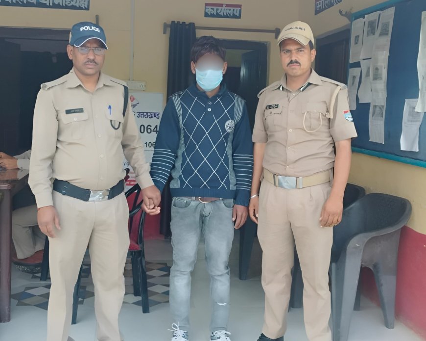 नाबालिग से छेड़छाड़ के आरोपी पिता को थाना गैरसैंण पुलिस ने किया गिरफ्तार।