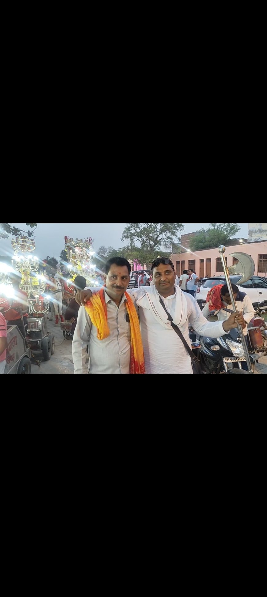 मथुरा के राया मे निकल गई । भव्य श्री भगवान परशुराम शोभा यात्रा