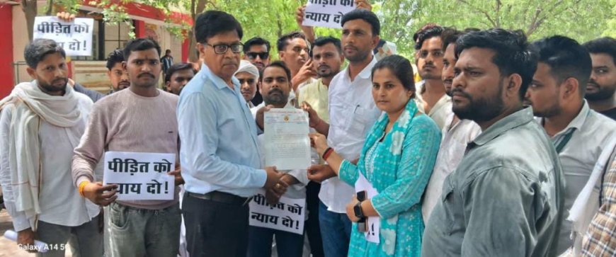 कौशांबी की घटना को लेकर होल्कर सेना ने मुख्यमंत्री को संबोधित ज्ञापन सिटी मजिस्ट्रेट को सौपा