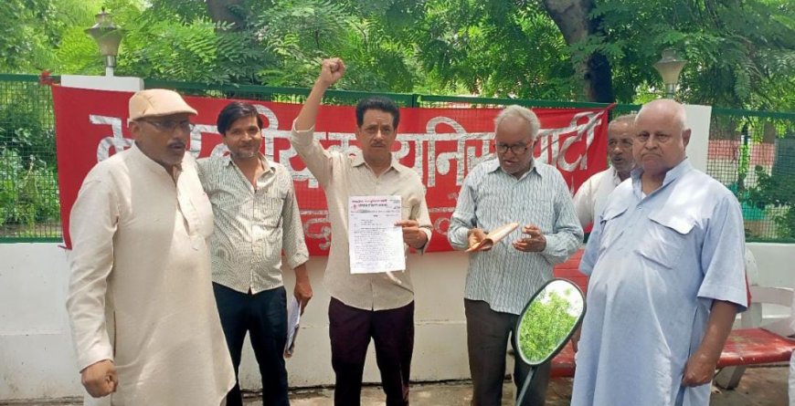 भाकपा ने राष्ट्रपति को सम्बोधित ज्ञापन सिटी मजिस्ट्रेट को सौपा