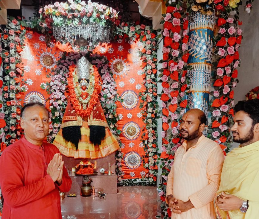 मां तारा शक्तिपीठ मंदिर में विश्व कल्याणार्थ हुआ वैदिक मंत्रोच्चारण से हवन