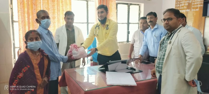 टीबी मरीजों को गोद लिया, शमीम अहमद ने जन्मदिन पर बांटी पोषण सामग्री