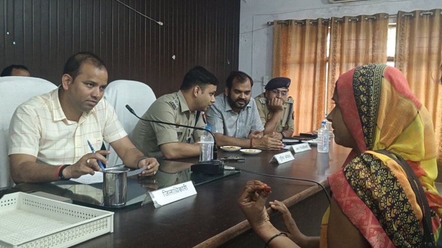 जनपद के सभी तहसीलों पर आयोजित किया गया "सम्पूर्ण समाधान दिवस