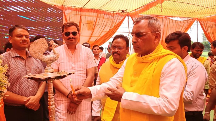 गाज़ीपुर मे 43.69 वृक्ष लगाये जाने का है लक्ष्य-ओपी राजभर।