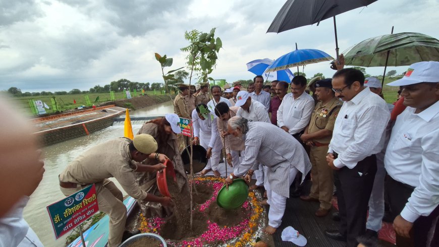 नून नदी तट पर वृहद वृक्षारोपण — बारिश के बीच जनसहभागिता से हरियाली की ओर बड़ा कदम