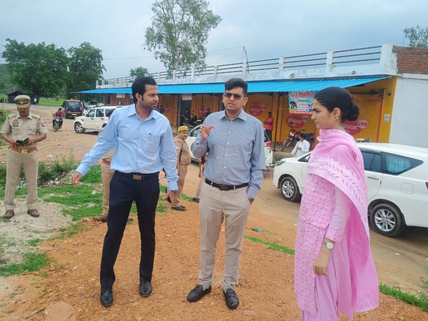 ग्राम पंचायत भौंरी के अंतर्गत क्षेत्र पंचायत निधि से ठठेरवा तालाब तथा पडुई नदी के जीर्णोद्धार एवं खुदाई कार्य का औचक निरीक्षण किया।