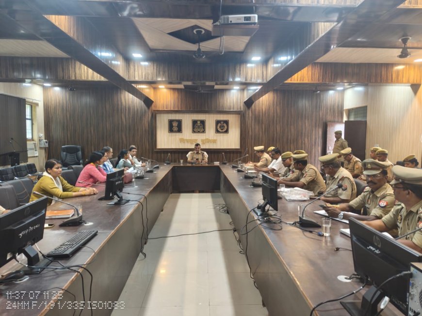 अपर पुलिस अधीक्षक की अध्यक्षता में विशेष किशोर पुलिस इकाई/एन्टी ह्यूमन ट्रैफिकिंग यूनिट की मासिक गोष्ठी आयोजित की गयी