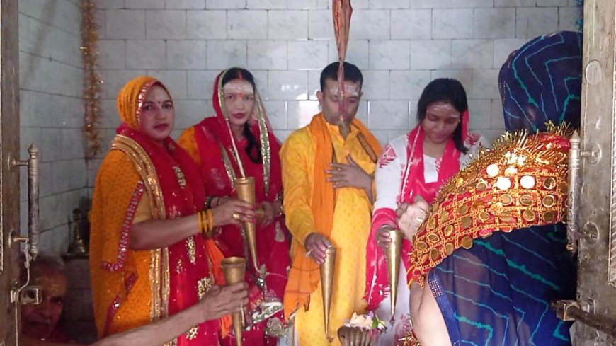 शिव शक्ति महिला मंडल ने लगातार तीसरे दिन किया रुद्राभिषेक