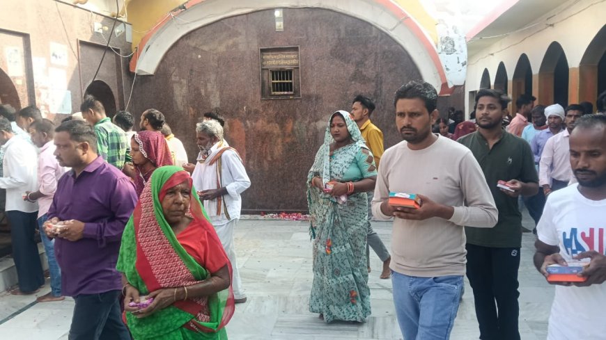 बड़े बाबा के साप्ताहिक मंगलवार मेला में उमडा आस्था का जन सैलाव