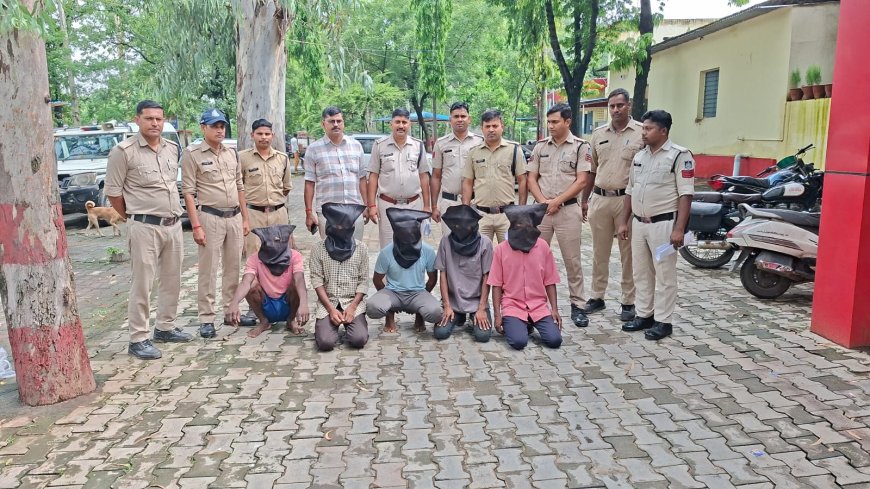 दुद्धीचुआ खदान में केबल चोरी और सुरक्षाकर्मी पर हमले में लिप्त कबाड़ गिरोह का पर्दाफाश – 5 आरोपी गिरफ्तार
