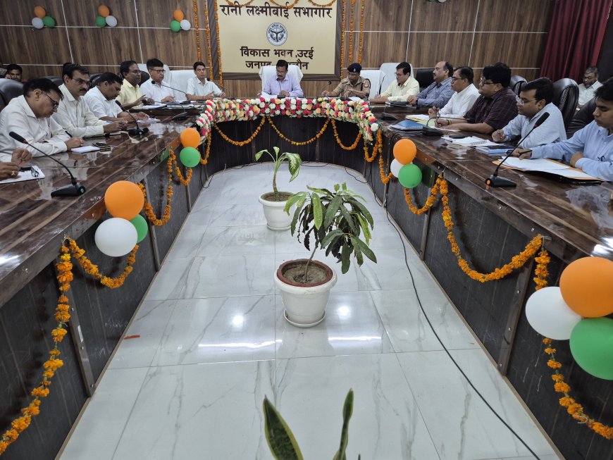 8088 अभ्यर्थी देंगे परीक्षा - 19 केंद्रों पर होगी समीक्षा अधिकारी/ सहायक समीक्षा अधिकारी परीक्षा, नकलविहीन एवं शांतिपूर्ण संचालन हेतु तैनात होंगे सेक्टर मजिस्ट्रेट