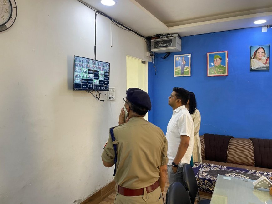जिलाधिकारी एवं पुलिस अधीक्षक चित्रकूट द्वारा सुषमा स्वरूप इण्टरनेशनल स्कूल अशोह पहाड़ी में आयोजित होने वाली समीक्षा अधिकारी/सहायक समीक्षा अधीकारी (प्रा0) परीक्षा-2023 को सकुशल नकलविहीन,शान्तिपूर्ण ढंग से सम्पन्न कराये जाने हेतु निरीक्षण किया गया।
