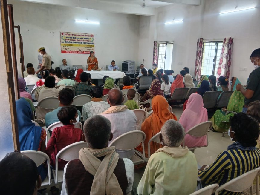 प्रधानमंत्री टीवी मुक्त भारत अभियान मानिकपुर विकासखंड के सुदूर क्षेत्र में उपचारित क्षय रोगियों को संबल प्रदान करने के उद्देश्य से पोषण पोटली वितरण किया गया