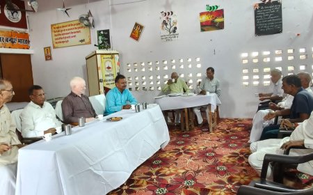 साधारण सभा की बैठक सम्पन्न