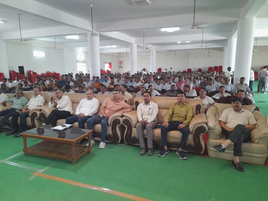 समाज कल्याण विभाग, उत्तर प्रदेश द्वारा संचालित दशमोत्तर छात्रवृत्ति एवं शुल्क प्रतिपूर्ति योजनान्तर्गत मण्डल स्तरीय कार्यशाला का आयोजन