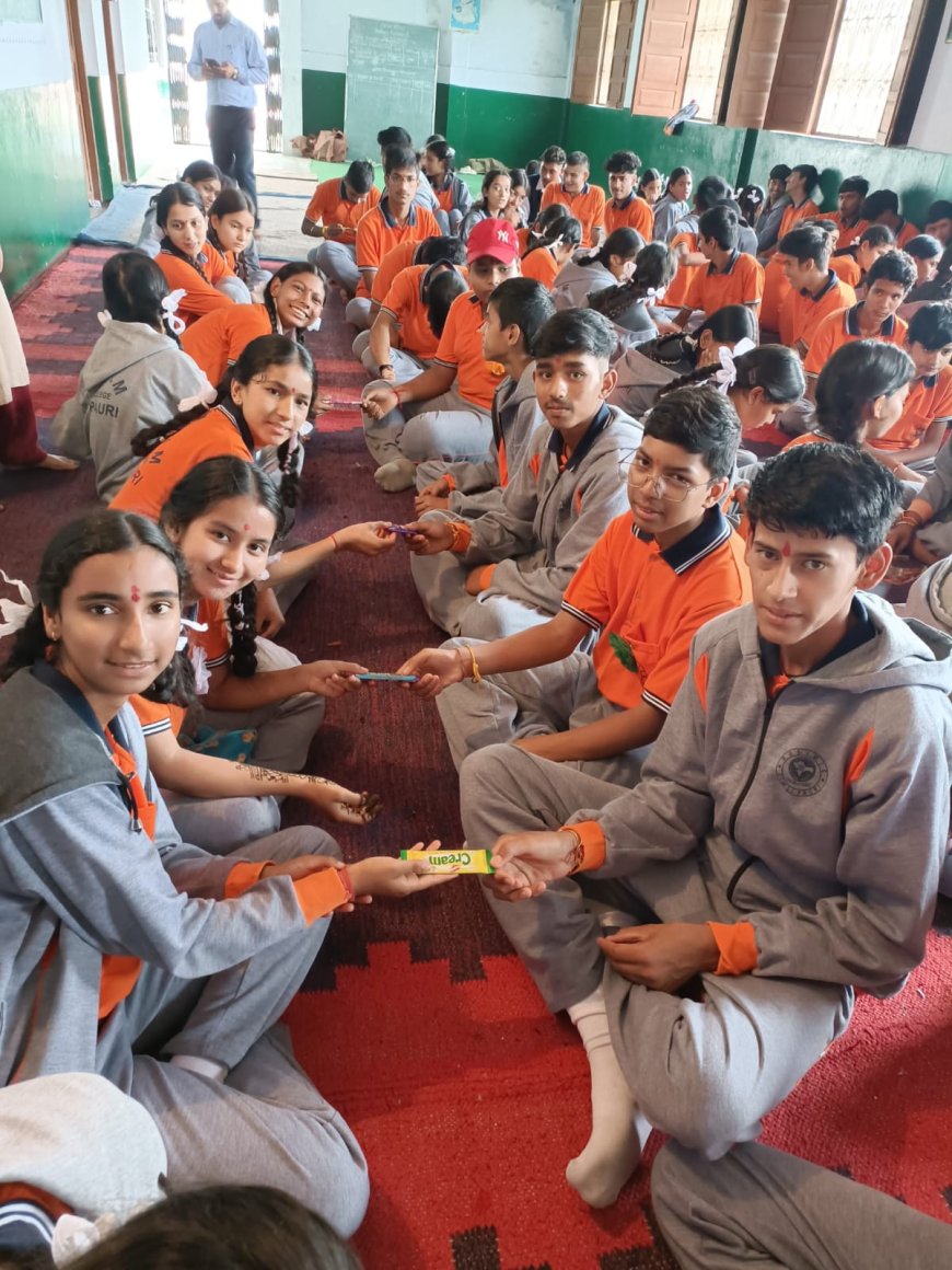 राजमती देवी सरस्वती विद्या मन्दिर इंटर कॉलेज तिमली में (राखी एवं मेहंदी)प्रतियोगिता का आयोजन।