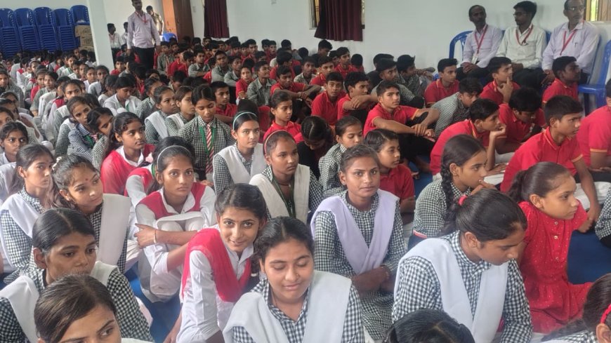 नशा मुक्ति भारत के लिए छात्र-छात्राओं के साथ अभिभावक भी लें शपथ.. राज शिवहरे