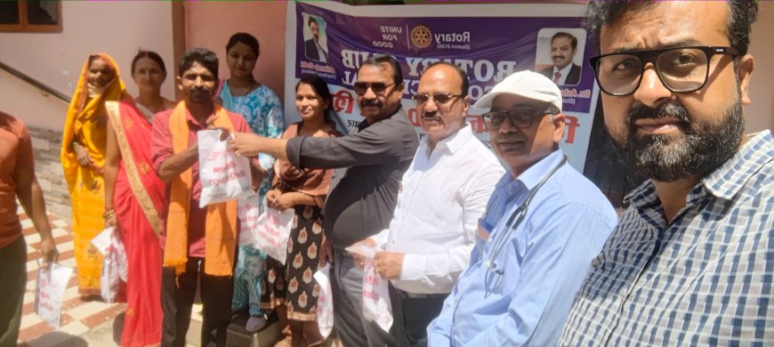 रोटरी क्लब देवरिया सेंट्रल ने लगाया बीएमडी टेस्ट शिविर, 66 रोगियों की हुई जांच
