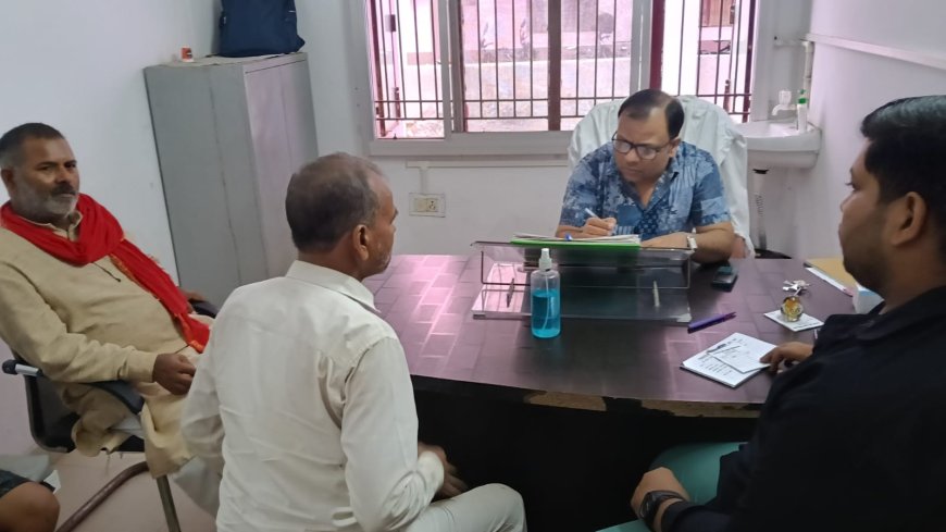 संयुक्त चिकित्सालय सिरौलीगौसपुर की ओ पी डी में मरीजों की उमडी भीड़