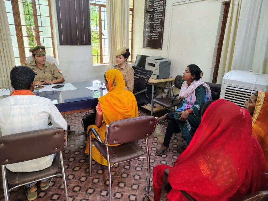 “मिशन शक्ति” अभियान के तहत महिला थाना रॉबर्ट्सगंज में परामर्श केंद्र का आयोजन
