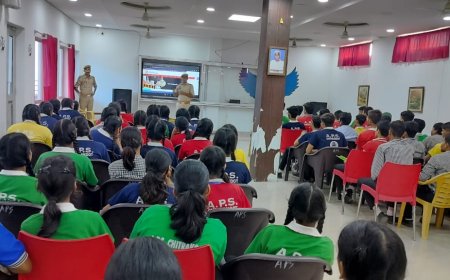 थाना साइबर क्राइम टीम द्वारा अशोक पब्लिक स्कूल खोह कर्वी चित्रकूट में साइबर जागरुकता कार्यक्रम का आयोजन किया गया