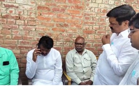 करंट से महिला की मौत मामला पकड़ा तुल। जेई सुशील गुप्ता को हटाने की मांग तेज