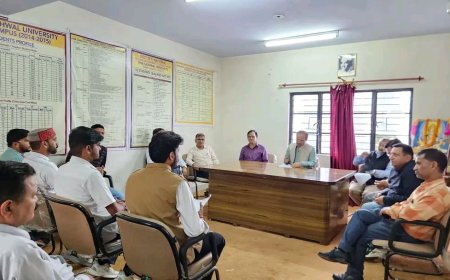 पौड़ी परिसर की समस्याओं पर NSUI का हल्ला बोल, कुलपति को सौंपा मांगपत्र – समाधान न होने पर आंदोलन की चेतावनी।