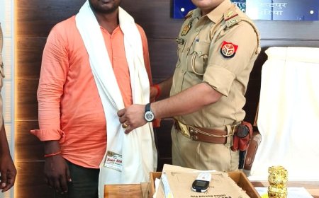 छात्रा की जान बचाने वाले युवक को पुलिस ने किया सम्मानित