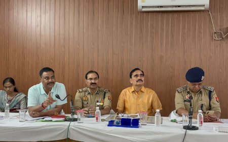 नवरात्रि मेला तैयरियों का मंडलायुक्त, आईं0जी0,  जिलाधिकारी व वरिष्ठ पुलिस अधीक्षक ने  बैठक कर की समीक्षा