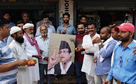 बड़े हर्षों उल्लास के साथ मनाया गया आज़म ख़ान के रिहाई का जश्न