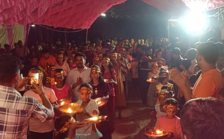 कटकुइया में 108 कन्याओ ने मिलकर किया महाआरती