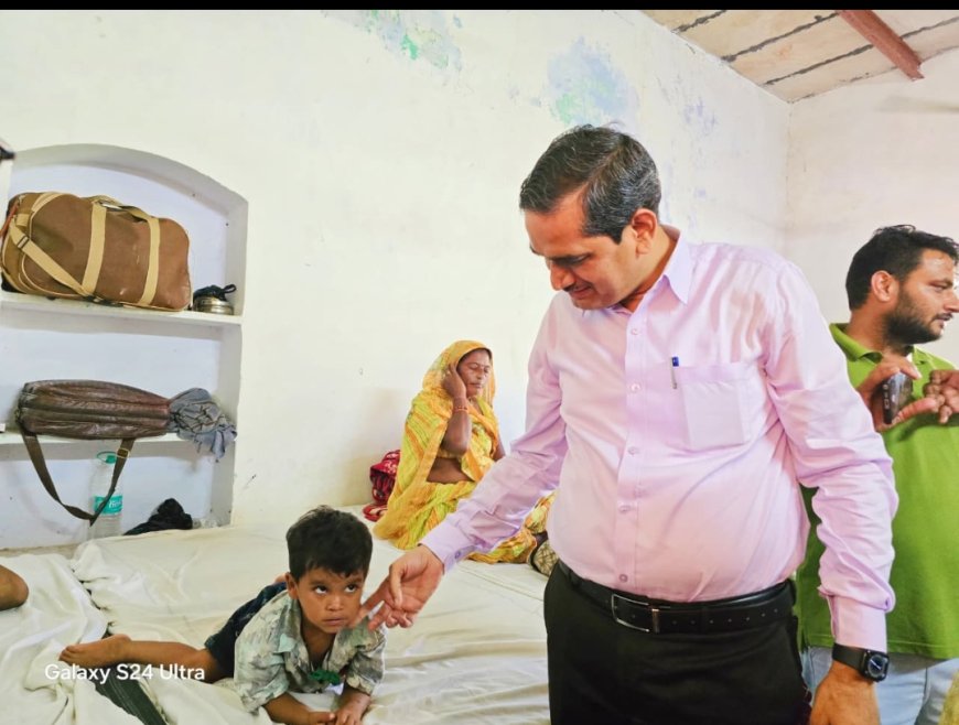 जिलाधिकारी ने बाढ़ शरणालयों का किया निरीक्षण, प्रभावित परिवारों को दिलाया भरोसा