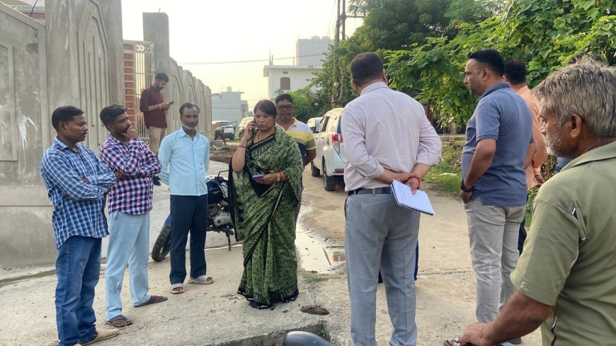 महापौर ने किया वार्ड 41 के विभिन्न कालोनियो का भ्रमण जन समस्याओ का तत्परता के साथ निराकरण करे अधिकारी :-रानी अग्रवाल
