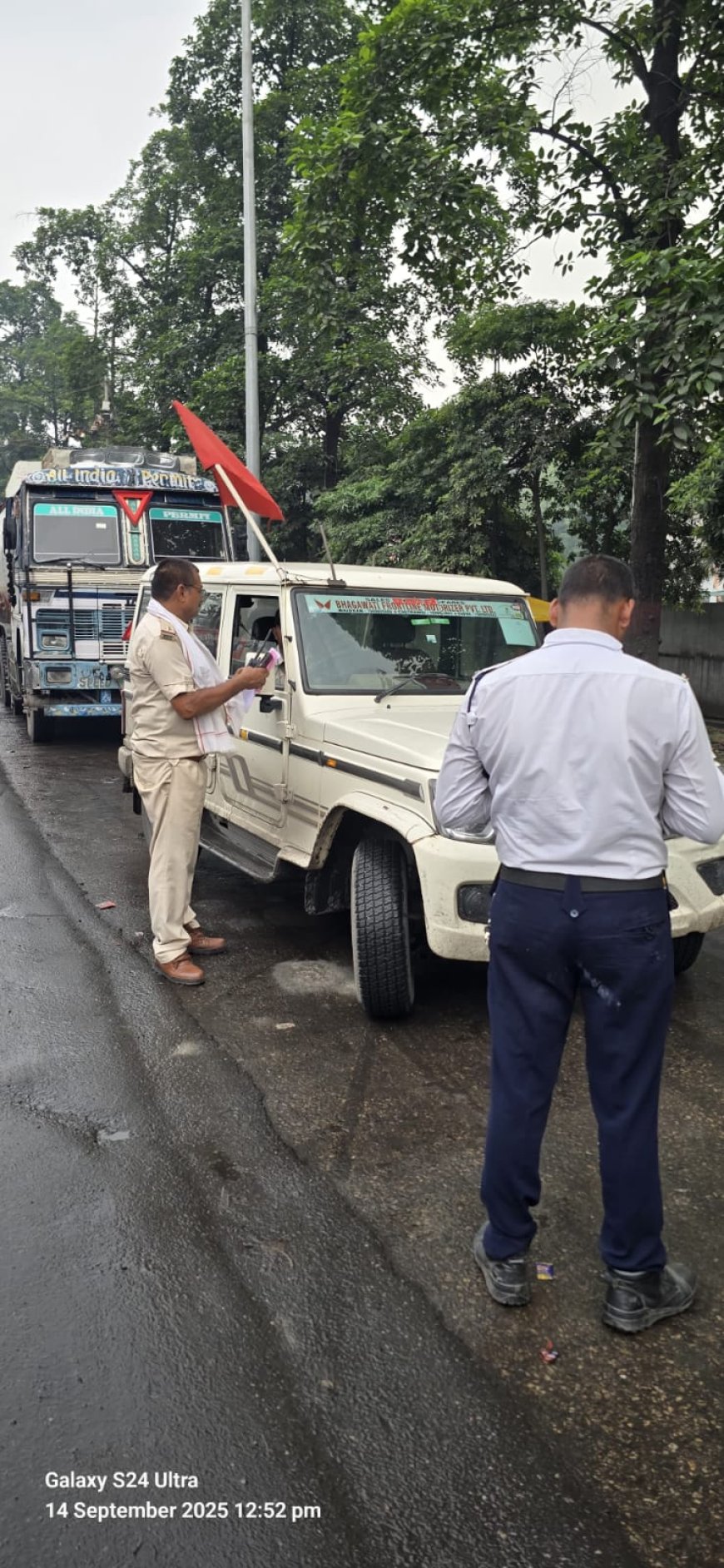 यातायात अभियान के दौरान 07 दिवस में 1445 वाहनों पर कार्यवाही 804,500 जुर्माना जुर्माना अधिरोपित किया गया
