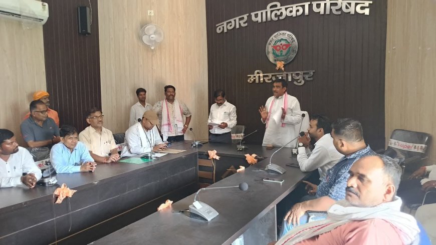 *कर्मचारियों से अभद्रता के मामले का पटाक्षेप,हुआ सुलह*