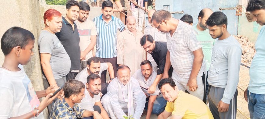 आज हमारा प्रधानमंत्री नरेंद्र मोदी जी का जन्मदिन 75 वर्ष पूरा होने पर लंबी उम्र के लिए भगवान से प्रार्थना की