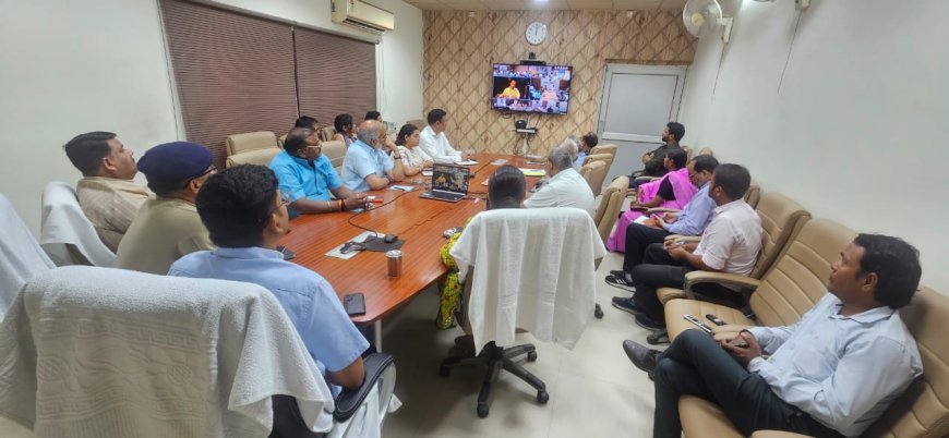 मुख्यमंत्री जी द्वारा नारी सुरक्षा, सम्मान एवं स्वावलम्बन के लिए समर्पित ‘‘मिशन शक्ति फेज-5.0’’ का दीप प्रज्वलित कर किया गया शुभारम्भ।