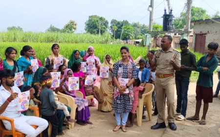 ग्राम पंचायत में पुलिस टीम द्वारा चौपाल लगाकर लोगों को किया गया जागरूक