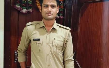 पीआरवी(डायल-112) में तैनात आरक्षी सत्यम सिंह तोमर ने आत्महत्या का प्रयास कर रही महिला की बचाई जान