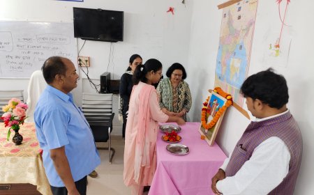 राष्ट्रीय एकता दिवस एवं लौह पुरुष सरदार वल्लभभाई पटेल जी की जयंती के उपलक्ष्य में राजकीय संविक्षण गृह (किशोर), कर्वी में सरदार वल्लभ भाई पटेल के चित्र पर माल्यार्पण कर दीप प्रज्वलित किया गया।