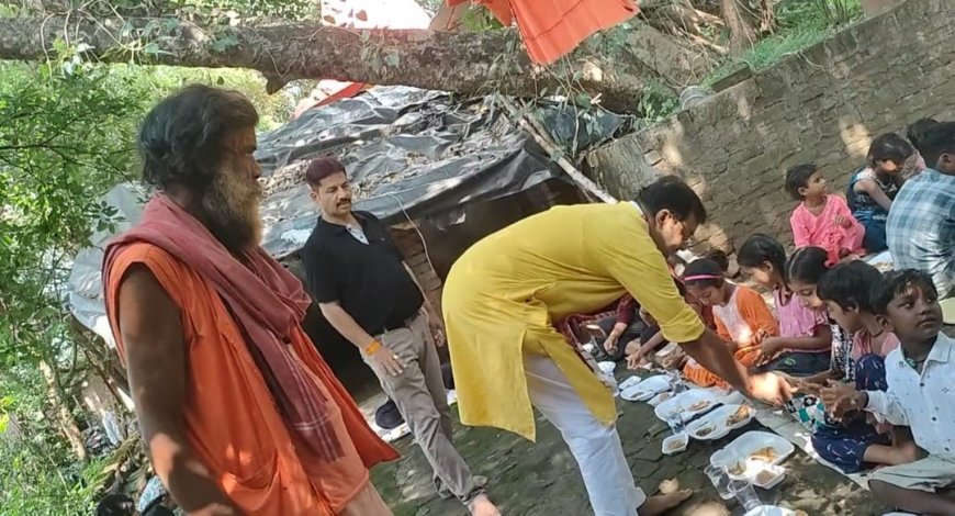 सेवा भारती द्वारा संचालित बजरंग बाल संस्कार केंद्र( बान तालाब सीतापुर चित्रकूट) में भव्य कन्या भोज का आयोजन किया गया।