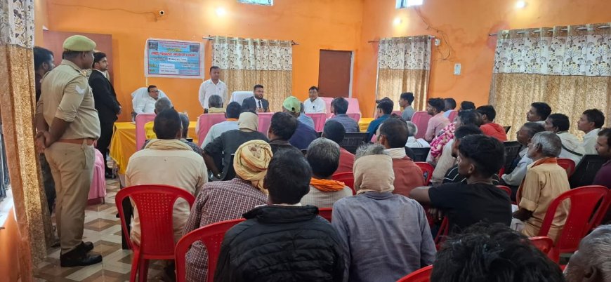 अकबरपुर पंचायत भवन में ग्राम न्यायालय की मोबाइल कोर्ट में सात मुकदमे निस्तारित तीन को जमानत दी गई