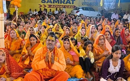 माखन चोरी व गोवर्धन पूजा कथा सुन भक्त हुए भाव विभोर