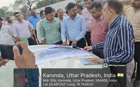 बल्क ड्रग फार्मा पार्क के निर्माण कार्यों को गति देने के लिए प्रमुख विभागों के अधिकारियों के साथ  डीएम ने निर्माण स्थल का किया निरीक्षण