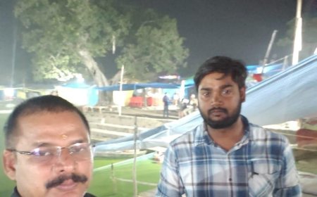 कोटवाधाम बड़े बाबा के कार्तिक पूर्णिमा के मेले में मेलार्थियों के सुरक्षार्थ पुलिस,पी ए सी, राजस्व, विकास विभाग के अधिकारी ड्यूटी पर जमे हुए हैं।